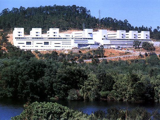 Departamentos de engenharia e electrotécnica e de informática, Universidade de Coimbra - Joule