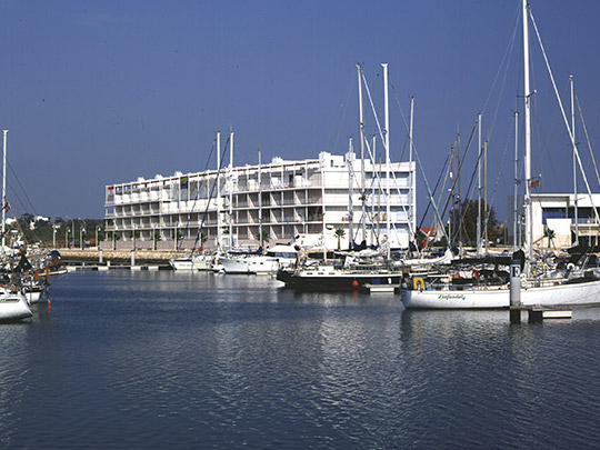 Marina de Lagos - Lagos, PORTUGAL - Joule