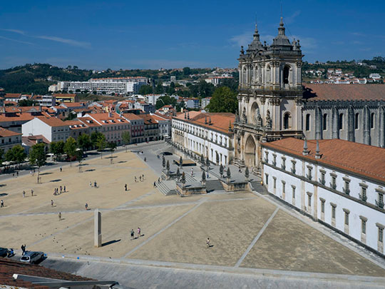 Câmara Municipal de Alcobaça, Mosteiro de Alcobaça - Joule