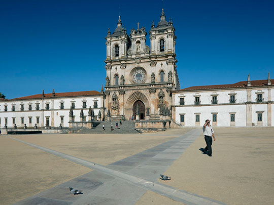 Câmara Municipal de Alcobaça, Mosteiro de Alcobaça - Joule