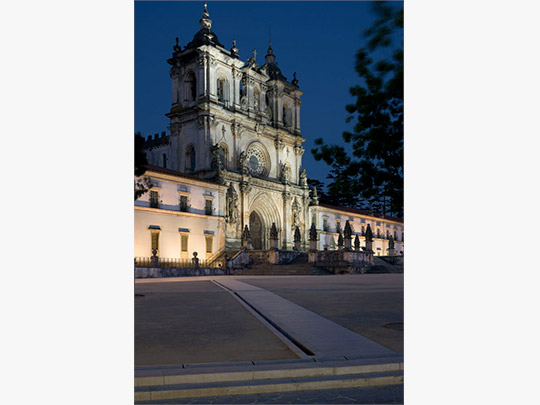 Câmara Municipal de Alcobaça, Mosteiro de Alcobaça - Joule